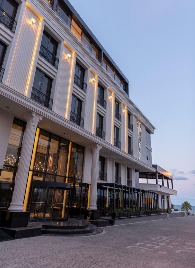 B&C Hotel Atakum エクステリア 写真